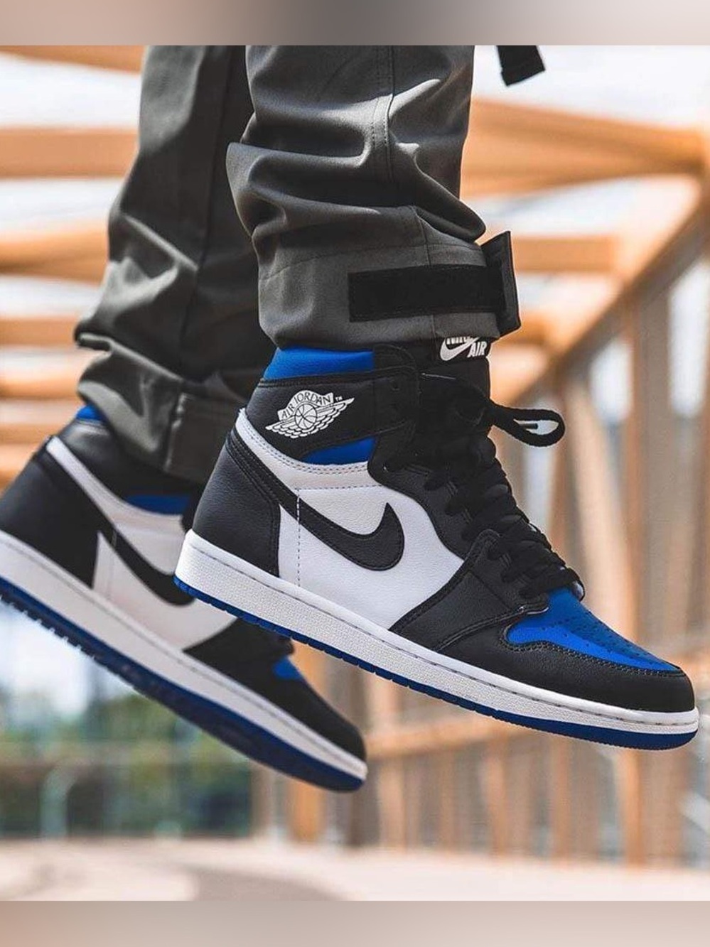 Nike Air Jordan 1 Retro High Royal Toe